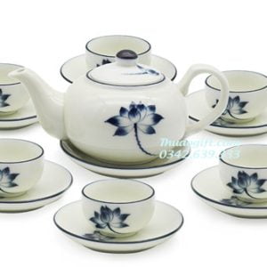 Ấm chén vẽ hoa sen men khử