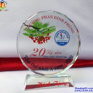 Kỷ niệm họp lớp pha lê - KHP03