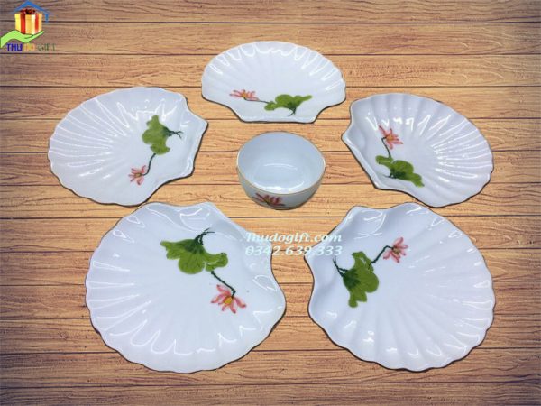 Bộ đĩa sò vẽ sen đỏ men trắng - SDMT6