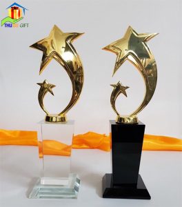 Cúp pha lê Thủ Đô