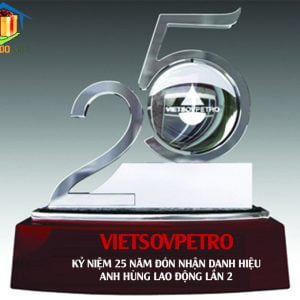 Thủ Đô Gift 78 Bộ số pha lê để bàn 25 năm