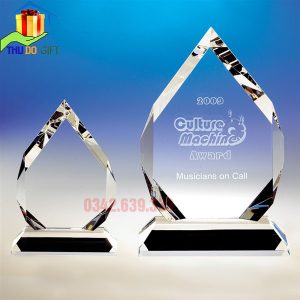 Biểu trưng pha lê cao cấp - Pha lê Thủ Đô