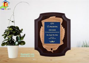 Mẫu bảng vinh danh đẹp VD05