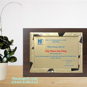 Bảng Vinh Danh Gỗ Đồng VD07