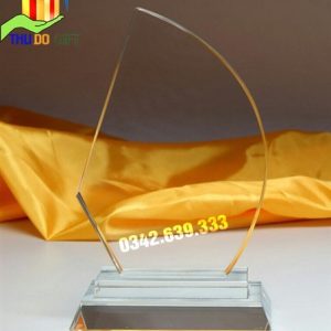 Biểu trưng pha lê đẹp hình cánh sen giá rẻ