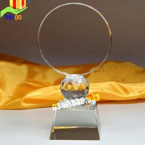 Biểu trưng pha lê hình mặt tròn đẹp giá rẻ
