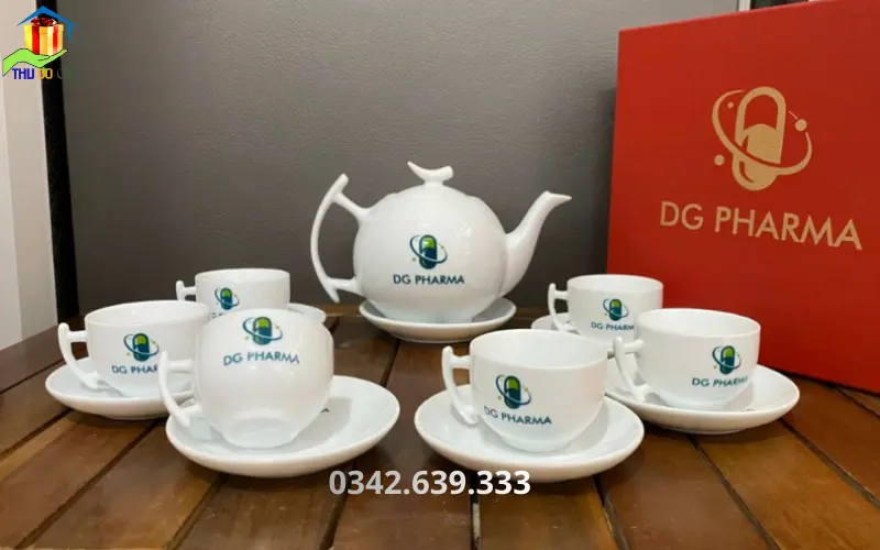 Bộ ấm chén Bát Tràng dáng bưởi cành Bộ ấm chén Bát Tràng dáng bưởi cành in logo