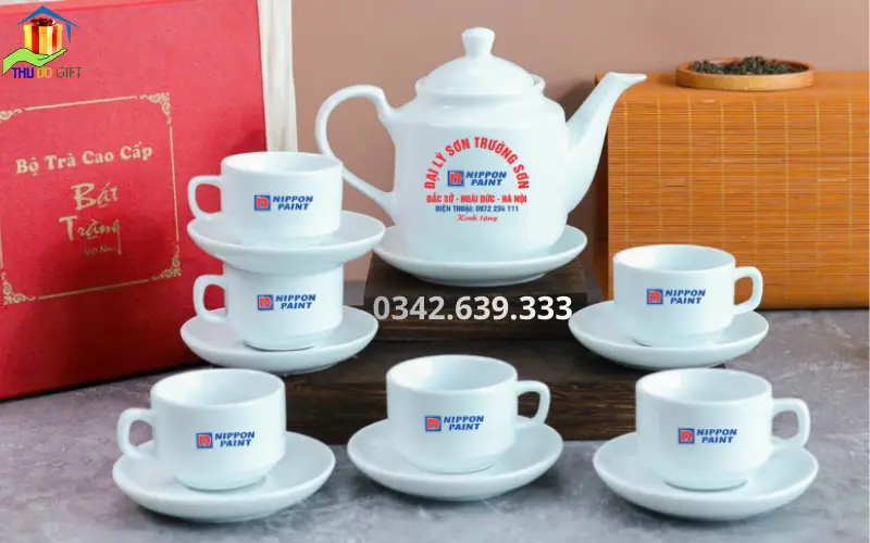 Ấm Chén Dáng Tiệp in Logo Bộ ấm chén dáng Tiệp in logo