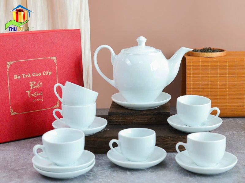 Bộ ấm trà kiểu dáng Minh Long Bộ ấm trà kiểu dáng Minh Long