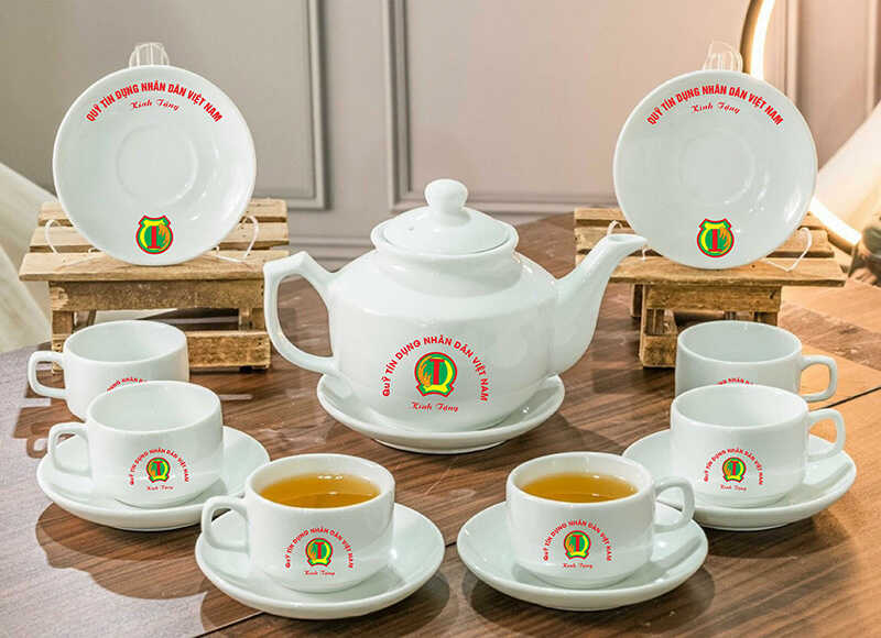 Quà tặng ấm chén quỹ tín dụng nhân dân