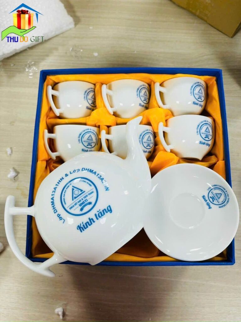 Quà tặng ấm chén in logo Quà tặng ấm chén in logo