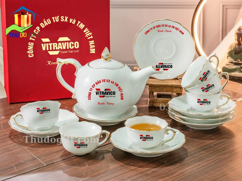 Ấm chén in logo dáng mẫu đơn cao cấp. Ấm chén in logo dáng mẫu đơn cao cấp.