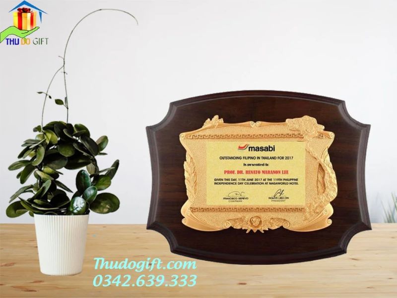 quà tặng bảng vinh danh quà tặng bảng vinh danh