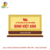Biển tên chức danh Bí thư Đảng uỷ