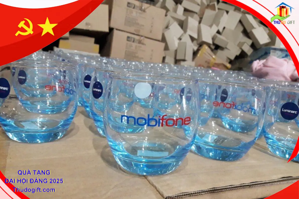 Đơn vị cung cấp Quà tặng Đại Hội tại Hưng Yên 11 Bộ bình cốc thuỷ tinh in logo