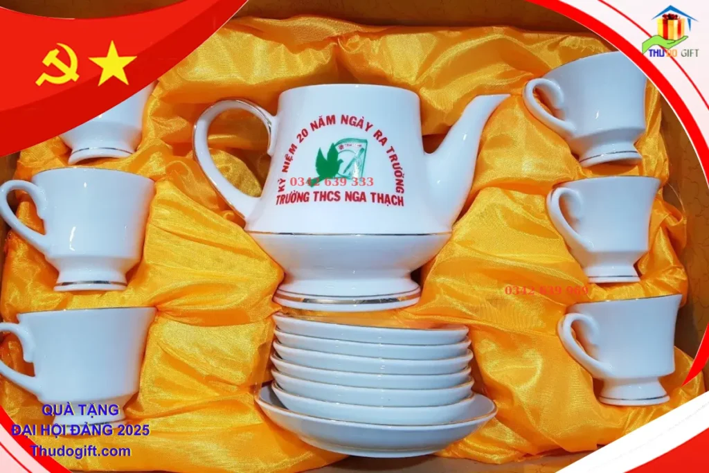 Bộ ấm chén in logo làm quà tặng Bộ ấm chén in logo làm quà tặng